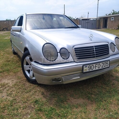 Mercedes E 230 1996, 590,327 km - 2.3 л - Bakı