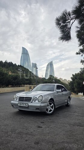 Mercedes E 240 1998, 339,000 km - 2.4 l - Bakı