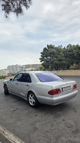 Mercedes E 240 1998, 339,000 km - 2.4 l - Bakı