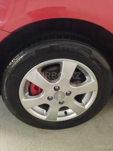 Toyota Corolla 2005, 190,000 km - 1.4 l - Bakı