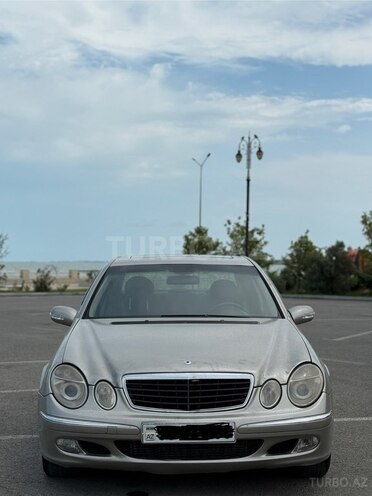 Mercedes E 220 2002, 311,000 km - 2.2 l - Bakı