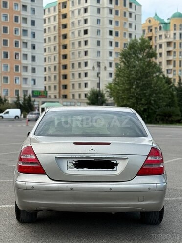 Mercedes E 220 2002, 311,000 km - 2.2 l - Bakı