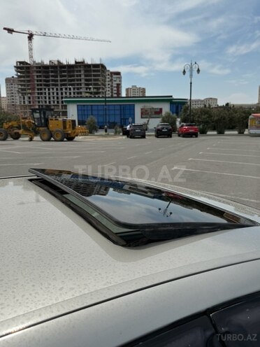 Mercedes E 220 2002, 311,000 km - 2.2 l - Bakı