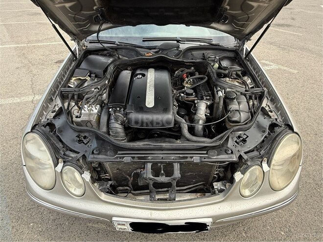 Mercedes E 220 2002, 311,000 km - 2.2 l - Bakı