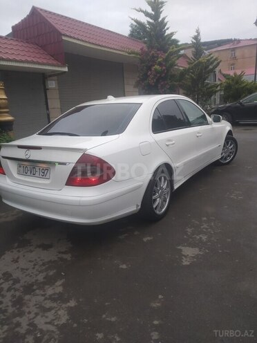 Mercedes E 220 2006, 400,000 km - 2.2 l - Lerik