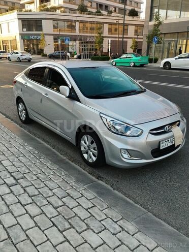 Hyundai Accent 2017, 88,000 km - 1.4 l - Bakı