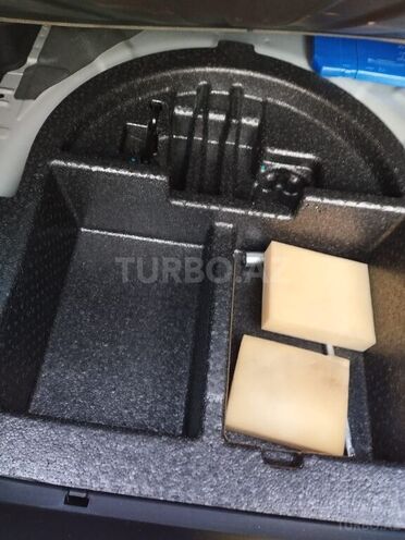Hyundai Accent 2017, 88,000 km - 1.4 l - Bakı