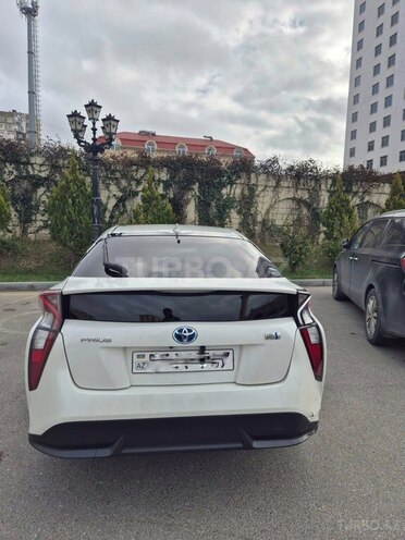 Toyota Prius 2017, 155,000 km - 1.8 l - Bakı