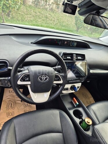 Toyota Prius 2017, 155,000 km - 1.8 l - Bakı