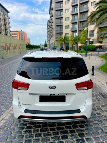 Kia Carnival 2016, 171,000 km - 2.2 l - Bakı
