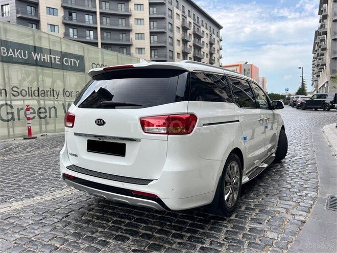 Kia Carnival 2016, 171,000 km - 2.2 l - Bakı