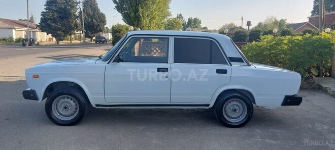 LADA (VAZ) 2107 2009, 94,361 km - 1.6 л - Astara