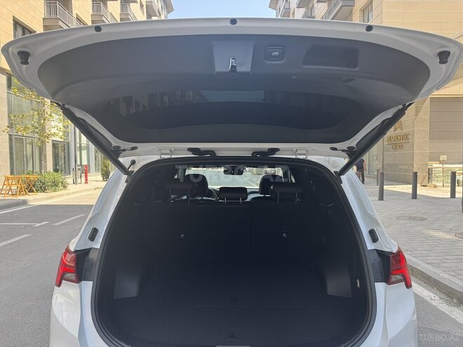 Hyundai Santa Fe 2023, 4,850 km - 1.6 l - Bakı