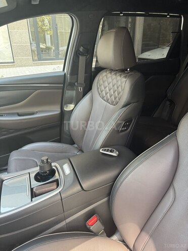 Hyundai Santa Fe 2023, 4,850 km - 1.6 l - Bakı