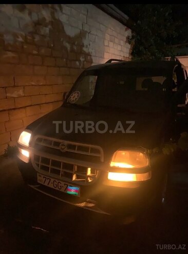 Fiat Doblo 2003, 366,514 km - 1.9 l - Şamaxı