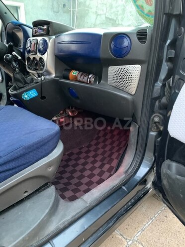Fiat Doblo 2003, 366,514 km - 1.9 l - Şamaxı