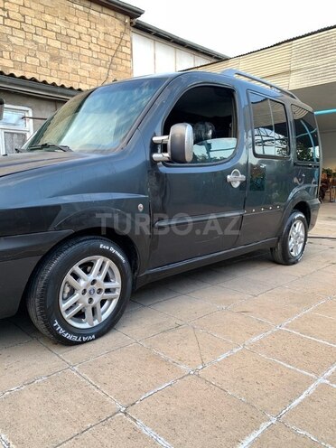 Fiat Doblo 2003, 366,514 km - 1.9 l - Şamaxı