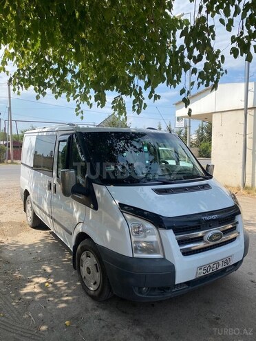 Ford Transit 2010, 307,000 km - 2.2 л - Saatlı