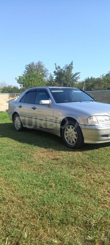 Mercedes C 240 1999, 300,000 km - 2.4 l - Balakən