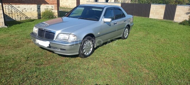 Mercedes C 240 1999, 300,000 km - 2.4 l - Balakən