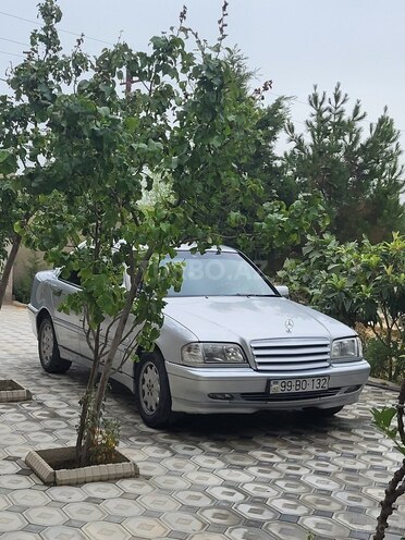 Mercedes C 220 1999, 490,000 km - 2.2 л - Bakı