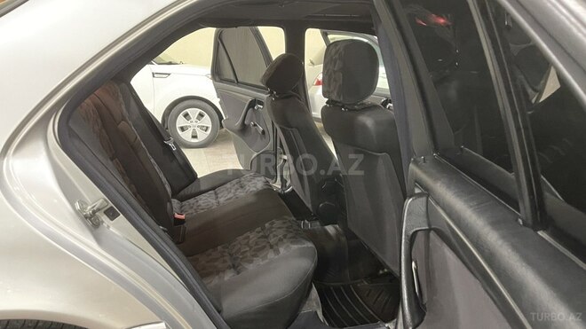 Mercedes C 240 1997, 247,000 km - 2.4 l - Sumqayıt