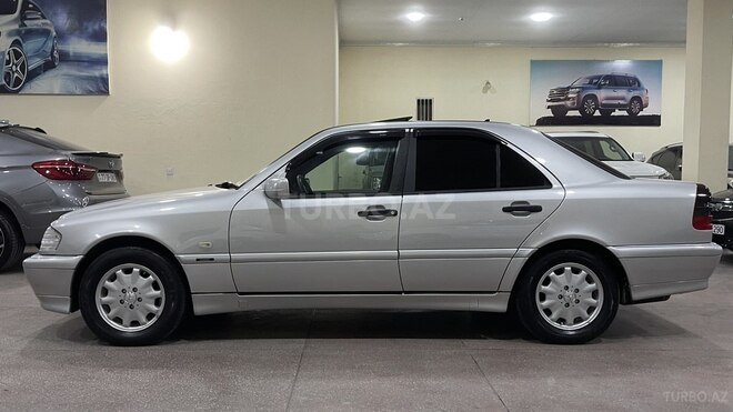 Mercedes C 240 1997, 247,000 km - 2.4 l - Sumqayıt