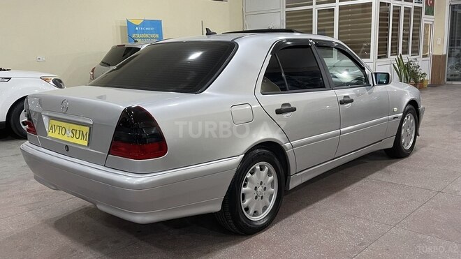 Mercedes C 240 1997, 247,000 km - 2.4 l - Sumqayıt