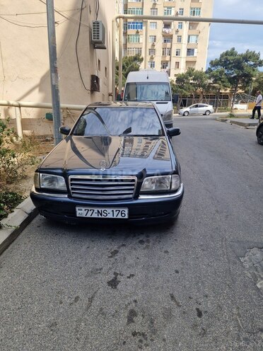 Mercedes C 180 1997, 518,000 km - 1.8 l - Bakı