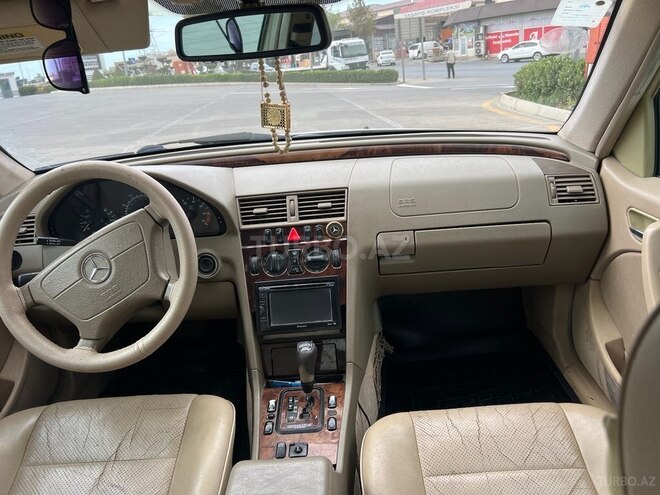 Mercedes C 230 1999, 264,000 km - 2.3 l - Bakı