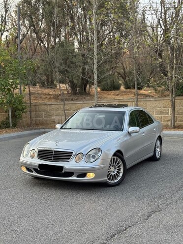 Mercedes E 270 2002, 261,487 km - 2.7 л - Bakı