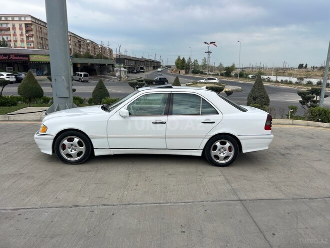 Mercedes C 230 1999, 264,000 km - 2.3 l - Bakı