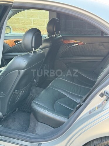 Mercedes E 270 2002, 261,487 km - 2.7 л - Bakı
