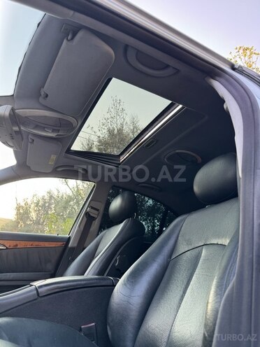 Mercedes E 270 2002, 261,487 km - 2.7 л - Bakı