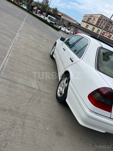 Mercedes C 230 1999, 264,000 km - 2.3 l - Bakı