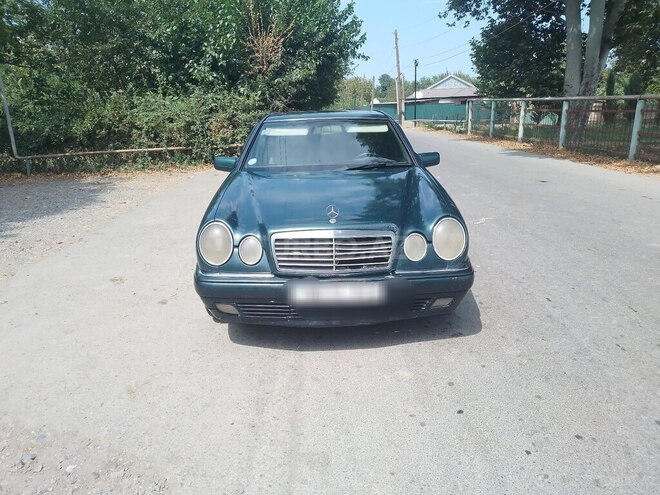 Mercedes E 220 d 2016, 981,356 km - 2.0 l - Tərtər