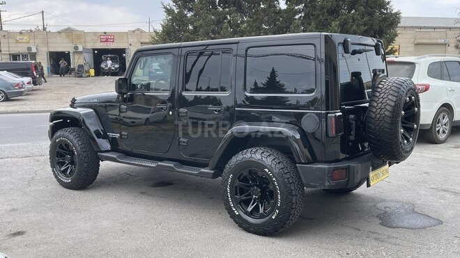 Jeep Wrangler-8