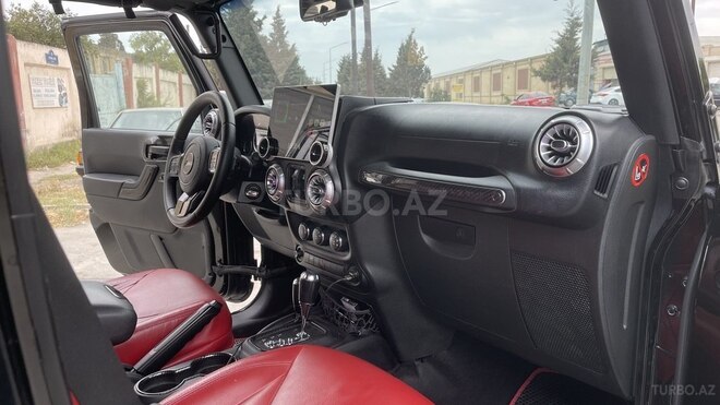 Jeep Wrangler-17