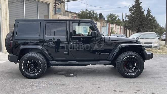 Jeep Wrangler-3