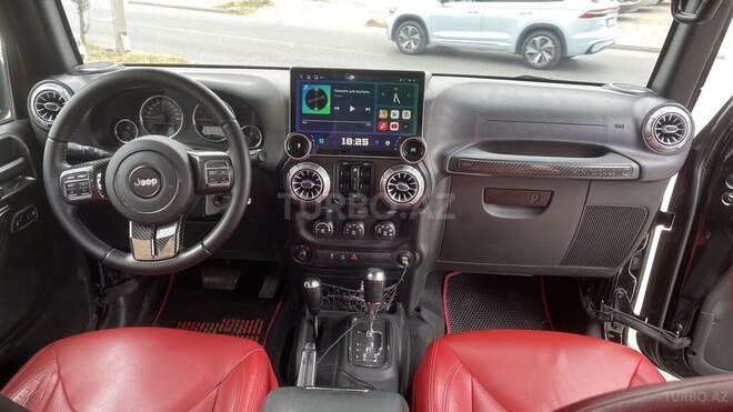 Jeep Wrangler-18