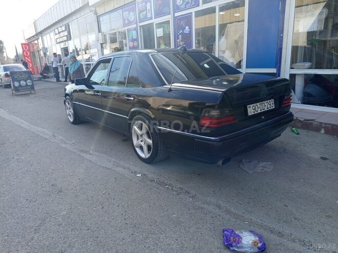 Mercedes E 230 1995, 363,500 km - 2.3 l - Şirvan