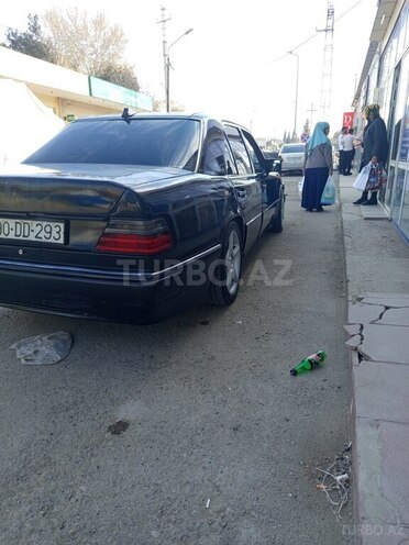 Mercedes E 230 1995, 363,500 km - 2.3 l - Şirvan
