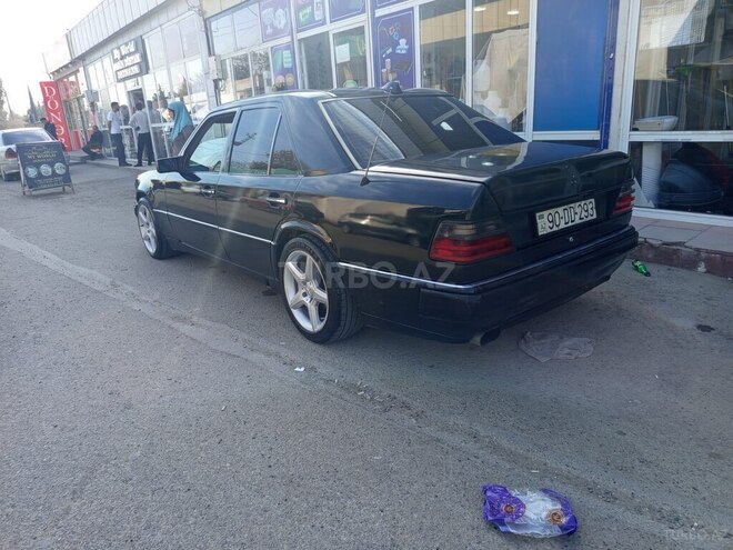 Mercedes E 230 1995, 363,500 km - 2.3 l - Şirvan