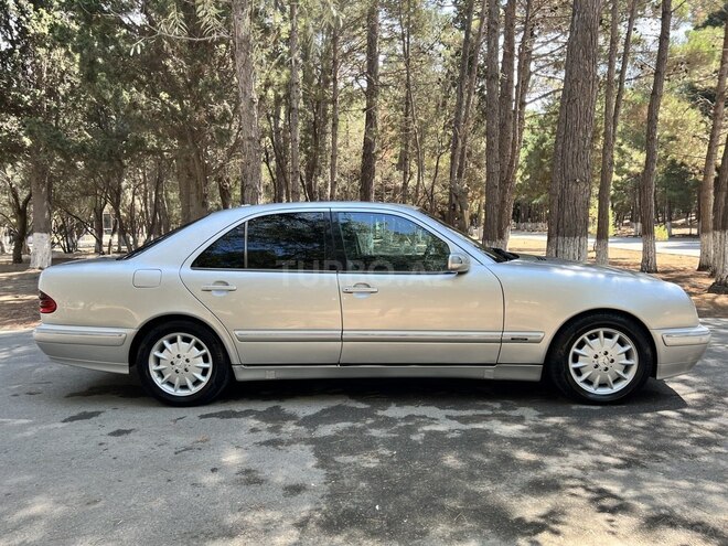Mercedes E 320 2000, 49,000 km - 3.2 l - Sumqayıt