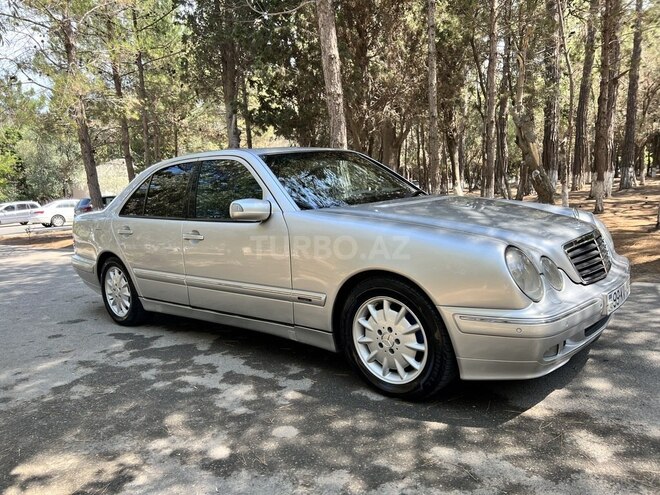 Mercedes E 320 2000, 49,000 km - 3.2 l - Sumqayıt
