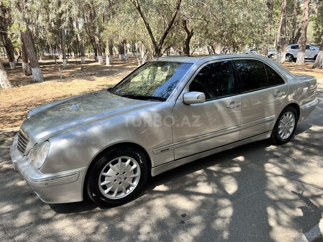 Mercedes E 320 2000, 49,000 km - 3.2 l - Sumqayıt