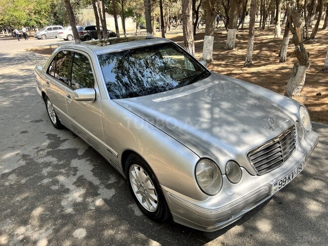 Mercedes E 320 2000, 49,000 km - 3.2 l - Sumqayıt