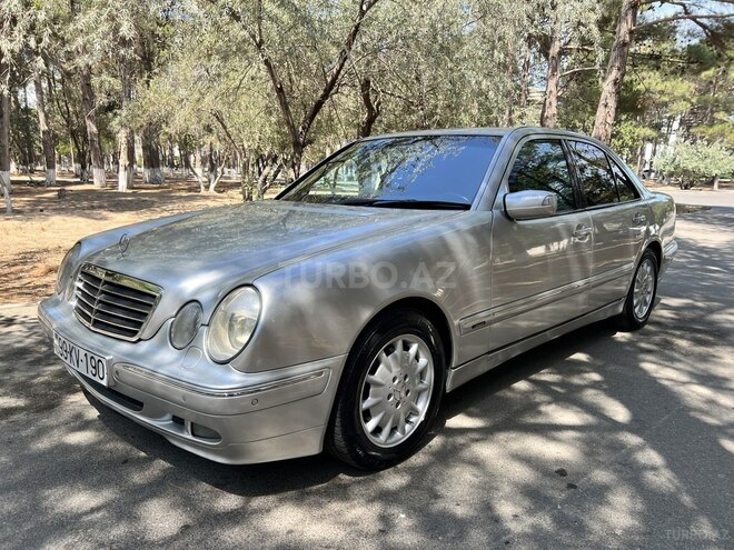Mercedes E 320 2000, 49,000 km - 3.2 l - Sumqayıt