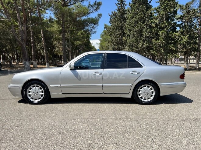 Mercedes E 320 2000, 49,000 km - 3.2 l - Sumqayıt