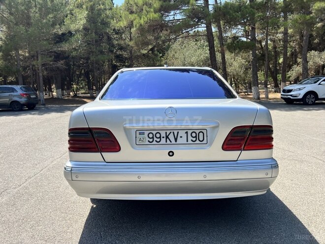 Mercedes E 320 2000, 49,000 km - 3.2 l - Sumqayıt